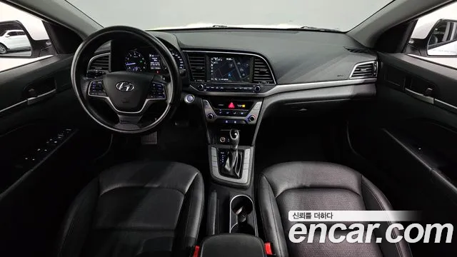 Hyundai Avante 2017 thumb 7