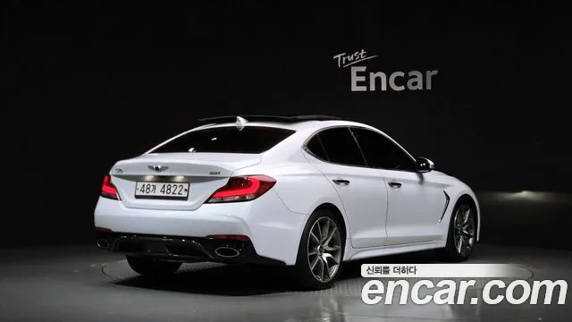 Genesis G70 2018 thumb 2