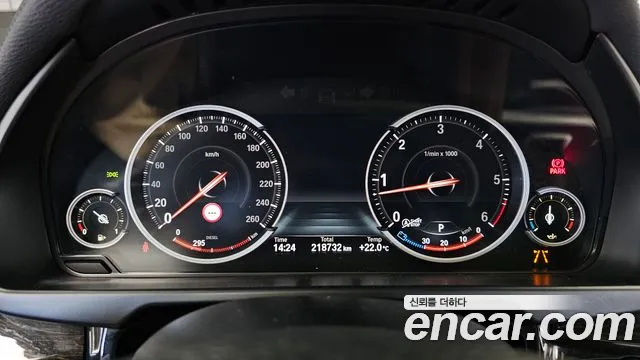 BMW X6 2018 thumb 8