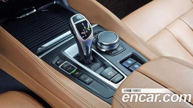 BMW X6 2018 thumb 9
