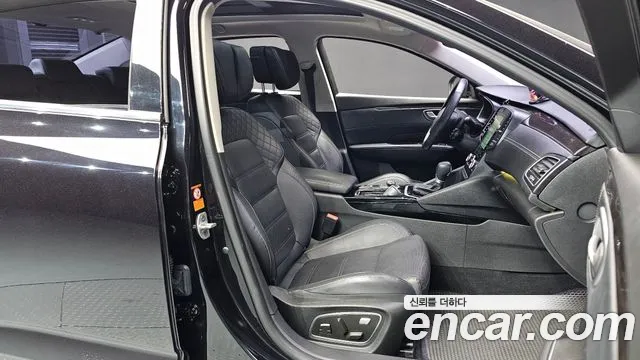 Renault-KoreaSamsung Megane 2017 thumb 12
