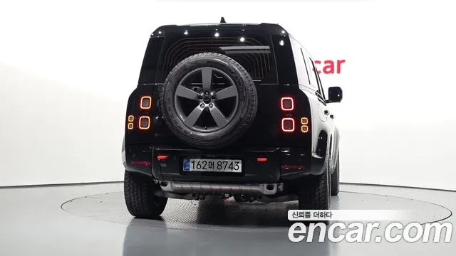 Land Rover Defender 2026 thumb 4