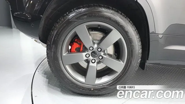 Land Rover Defender 2026 thumb 5