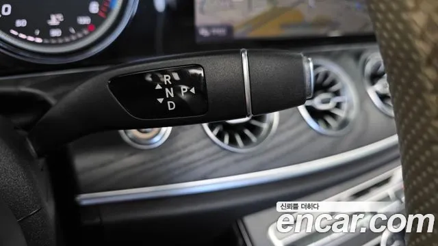 Mercedes-Benz E-Класс 2018 thumb 9