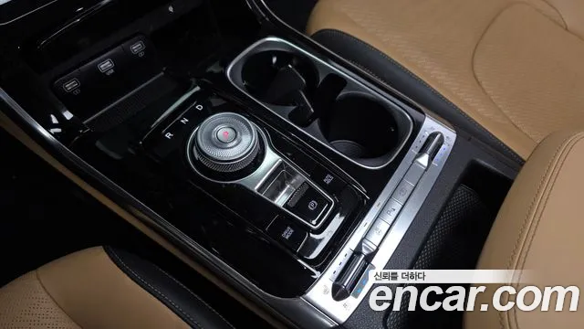Kia Carnival 2022 thumb 8