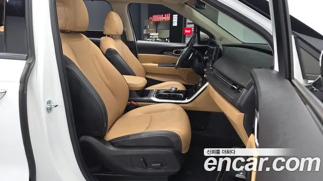 Kia Carnival 2022 thumb 10