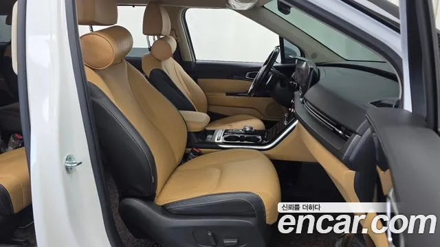 Kia Carnival 2020 thumb 11