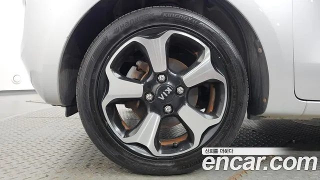 Kia Ray 2012 thumb 5