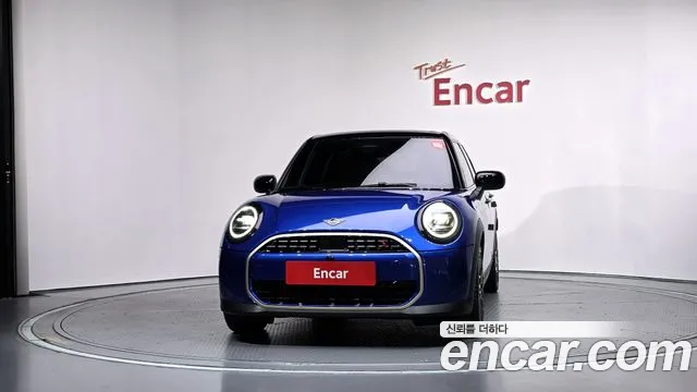 MINI Hatch 2025 thumb 3