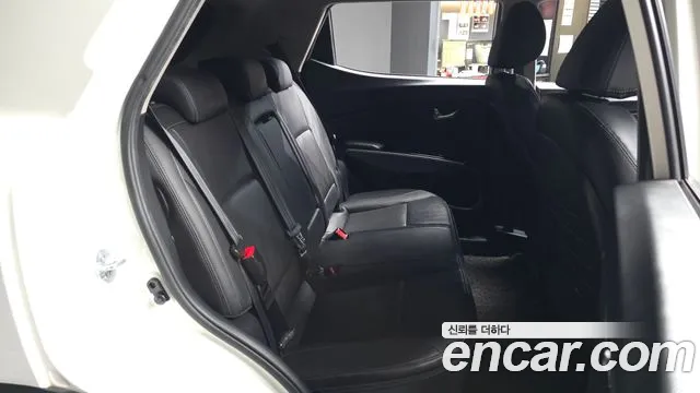 KG_Mobility_Ssangyong TIBOLI 2019 thumb 12