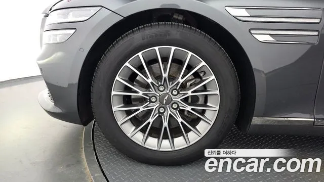 Genesis G80 2020 thumb 5