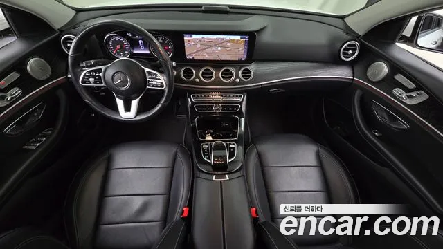 Mercedes-Benz E-Класс 2019 thumb 7