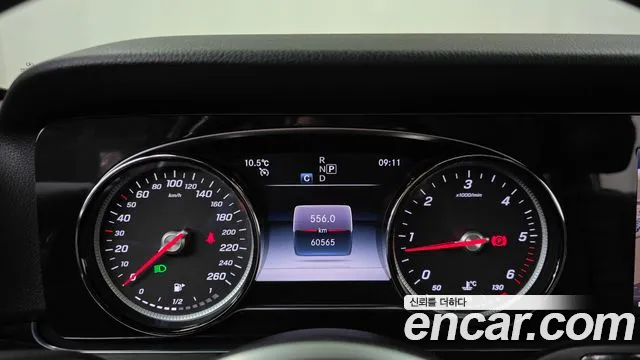 Mercedes-Benz E-Класс 2019 thumb 8
