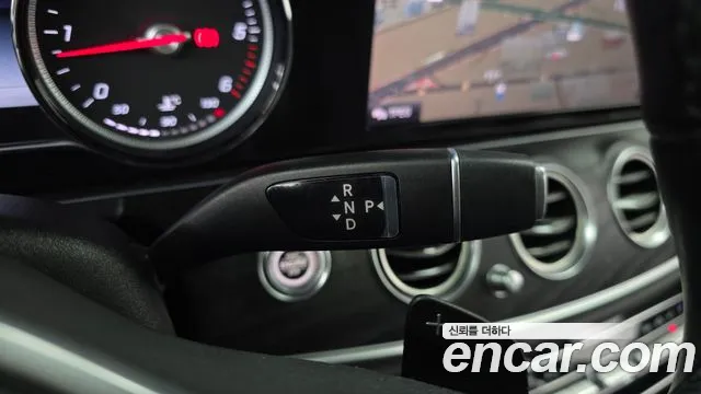 Mercedes-Benz E-Класс 2019 thumb 9