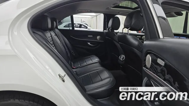 Mercedes-Benz E-Класс 2019 thumb 11