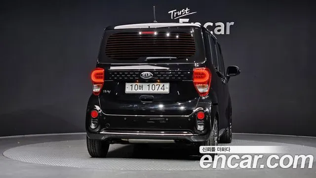 Kia Ray 2018 thumb 4