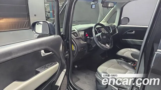 Kia Ray 2018 thumb 10