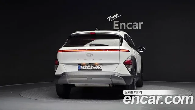 Hyundai Kona 2024 thumb 3