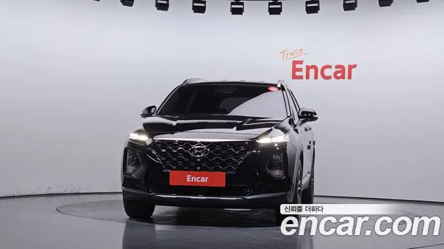 Hyundai Santa Fe 2018 thumb 3
