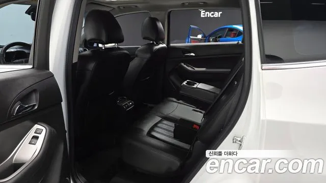 ChevroletGMDaewoo Orlando 2016 thumb 11