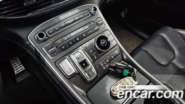 Hyundai Santa Fe 2021 thumb 9