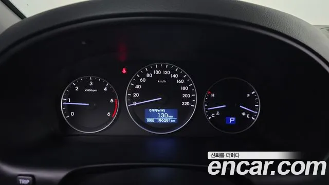 Hyundai Starex 2017 thumb 8