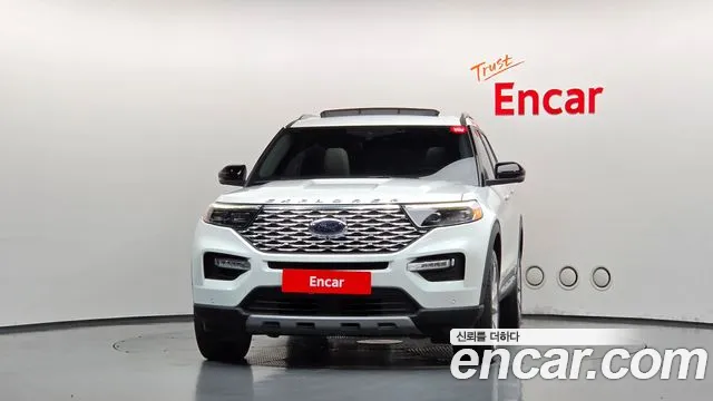 Ford Explorer 2021 thumb 3