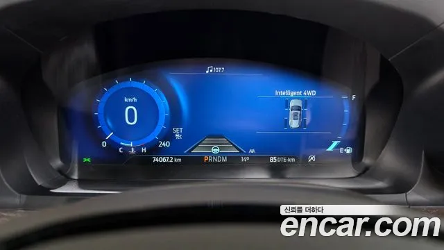 Ford Explorer 2021 thumb 8