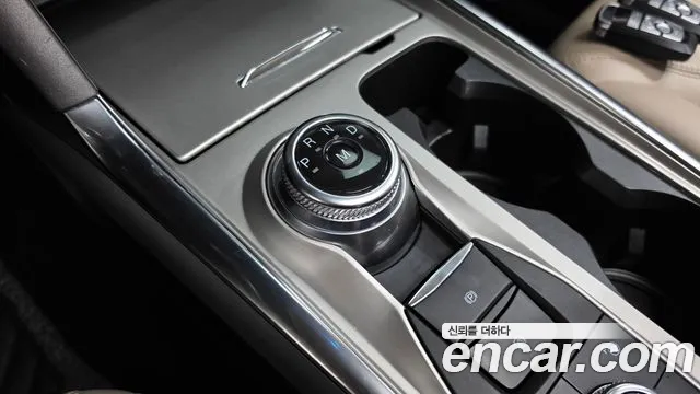 Ford Explorer 2021 thumb 9