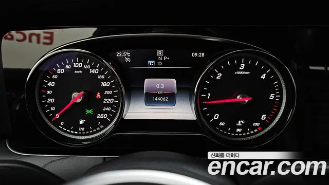 Mercedes-Benz E-Класс 2019 thumb 7