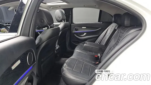 Mercedes-Benz E-Класс 2019 thumb 11