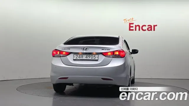 Hyundai Avante 2012 thumb 4