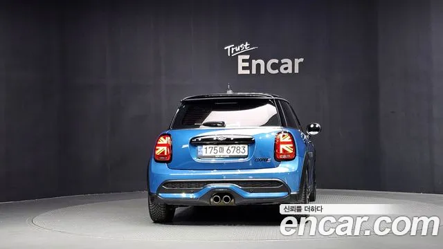 MINI Hatch 2022 thumb 4
