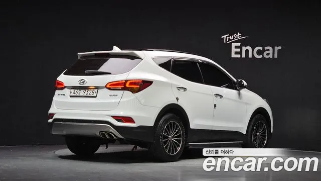 Hyundai Santa Fe 2017 thumb 2
