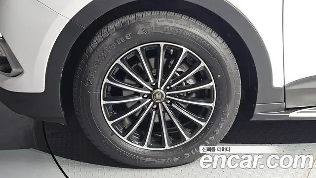 Hyundai Santa Fe 2017 thumb 5