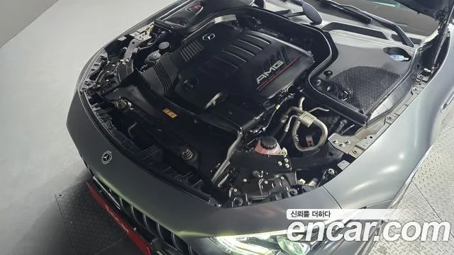 Mercedes-Benz AMG GT 2021 thumb 5