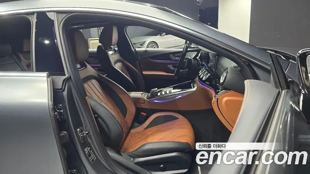 Mercedes-Benz AMG GT 2021 thumb 9