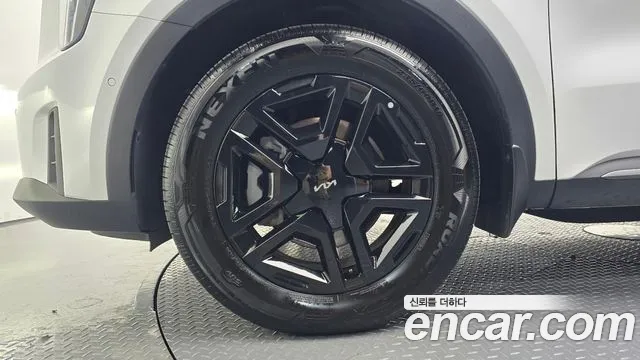 Kia Sorento 2024 thumb 5