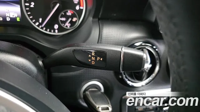 Mercedes-Benz A-Класс 2014 thumb 9