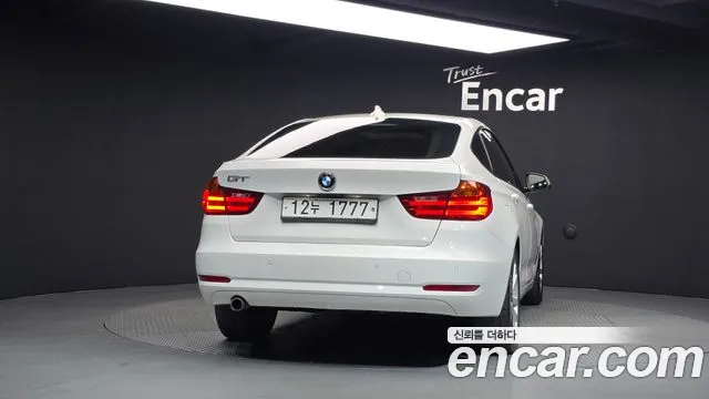 BMW Gran Turismo 2015 thumb 4