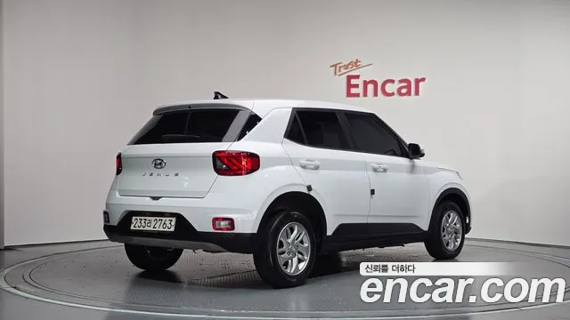Hyundai Venue 2020 thumb 2