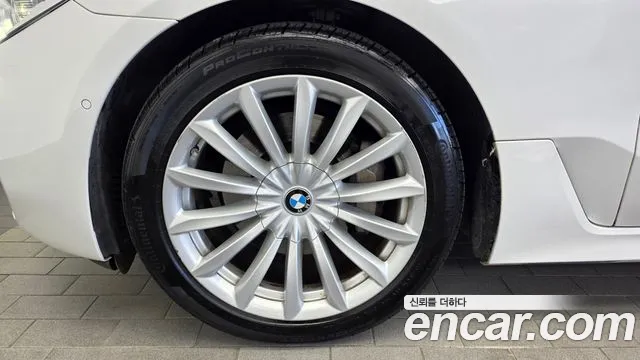 BMW Gran Turismo 2020 thumb 5