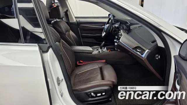 BMW Gran Turismo 2020 thumb 11