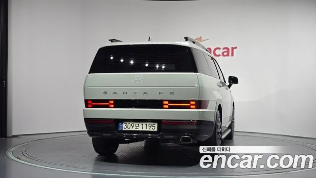 Hyundai Santa Fe 2024 thumb 4