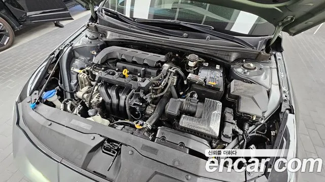 Hyundai Avante 2021 thumb 6