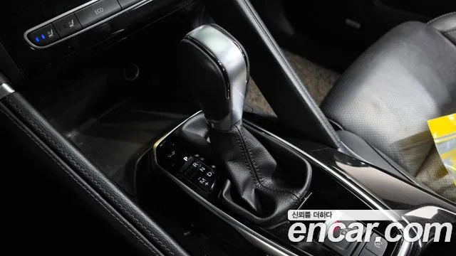 Renault-KoreaSamsung Koleos 2018 thumb 9