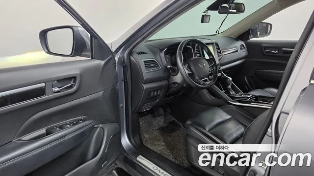 Renault-KoreaSamsung Koleos 2018 thumb 10