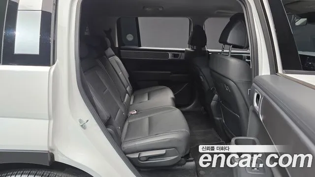 Hyundai Santa Fe 2023 thumb 12