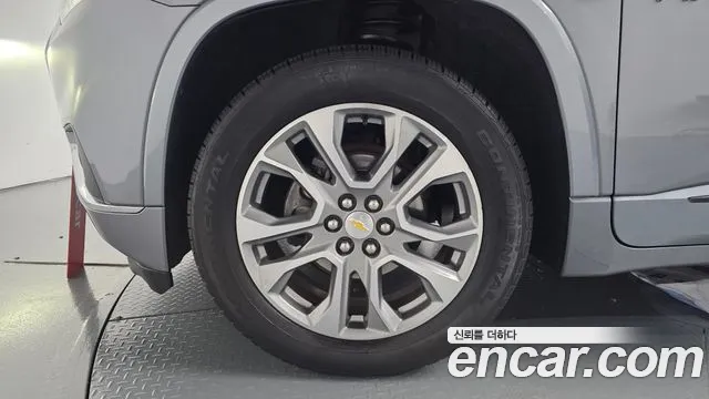 ChevroletGMDaewoo Traverse 2019 thumb 5