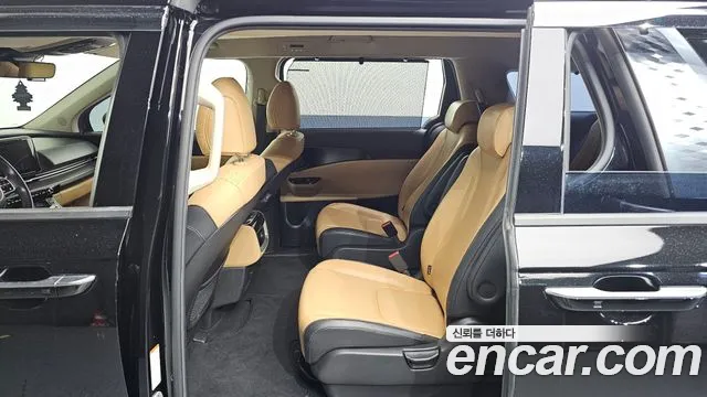 Kia Carnival 2020 thumb 11